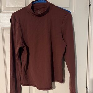 Long sleeve small turtleneck